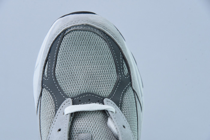 New Balance M990GY3