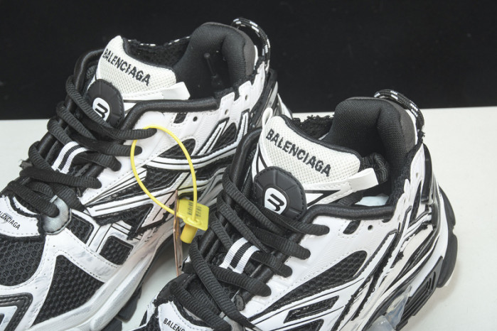 Ba1en*iaga -RUNNER