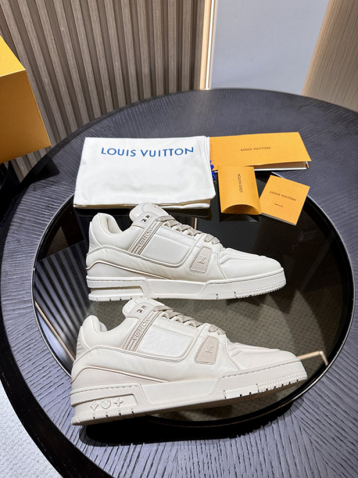 LO1_VTS SNEAKER