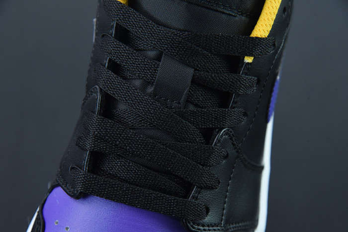 AIR JORDAN 1 LOW “DARK CONCORD” 553558-075