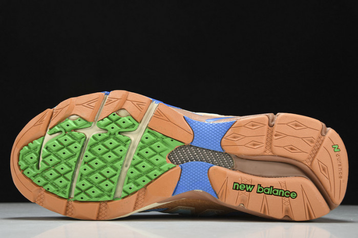 New Balance M990JG3