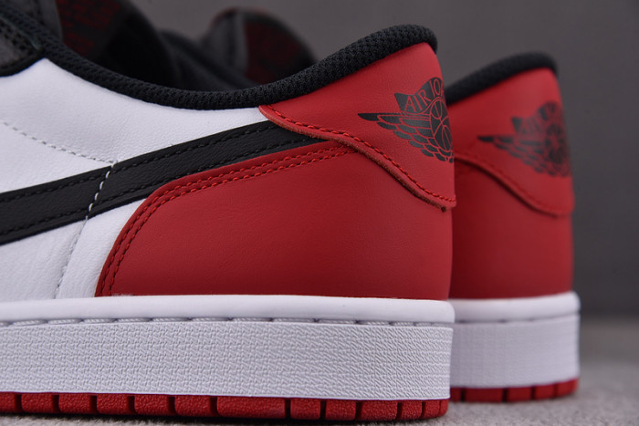 Air Jordan 1 Low OG “Black Toe” CZ0790-106