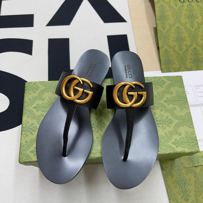 Gvc*1 SANDAL