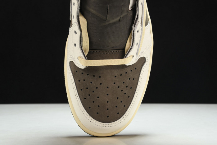 Travis Scott x Nike Air Jordan 1 Low DM7866-162