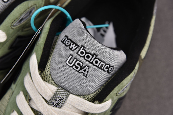 New Balance M990JD3