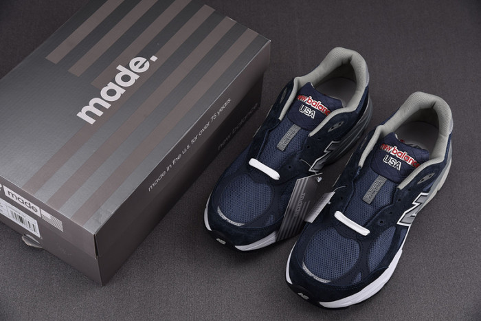 New Balance M990NB3