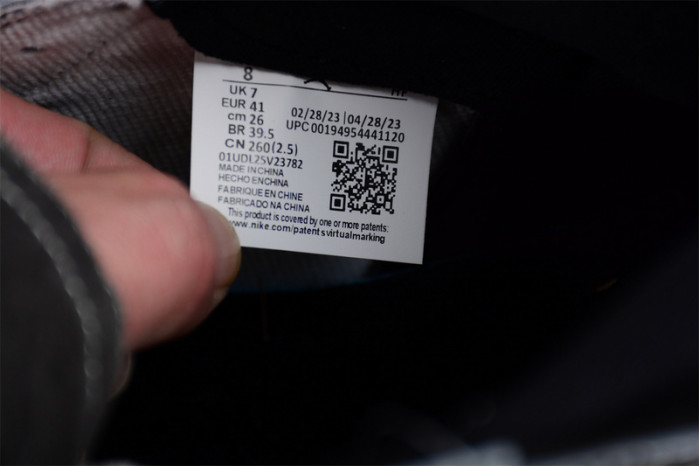 Air Jordan 1 Retro High OG "White Cement" DZ5485-052