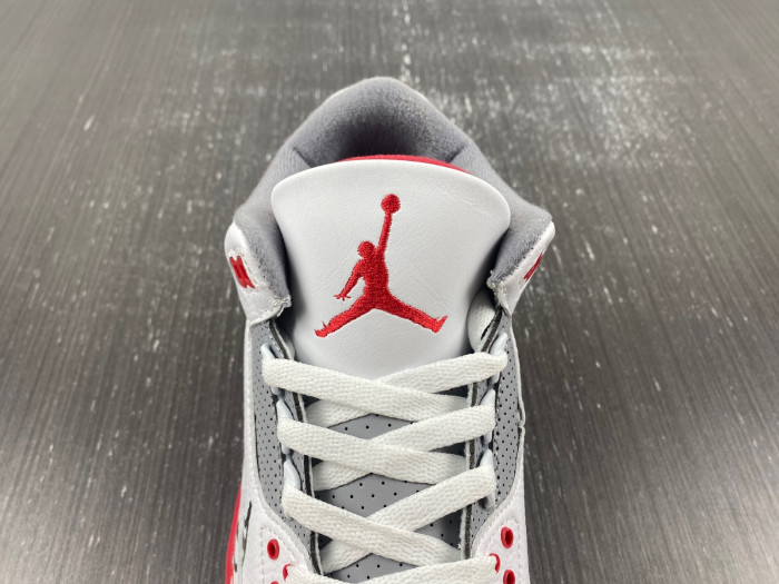 AIR JORDAN 3 RETRO DN3707-160.