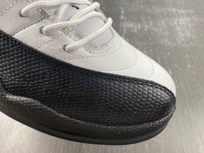 Air Jordan 12 Red Taxi CT8013-162