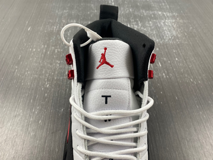 Air Jordan 12 Red Taxi CT8013-162