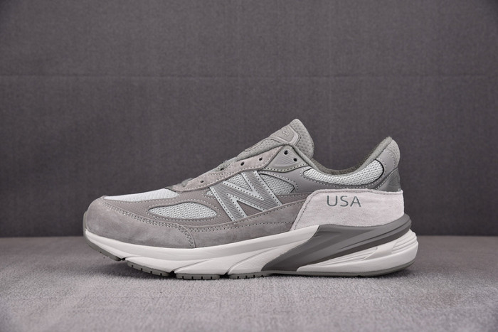WTAPS X NEW BALANCE 990V6 / M990WT6