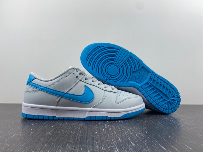 Nike Dunk Low 