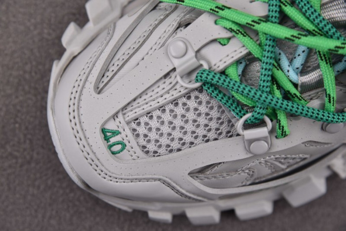 Ba1en*iaga TRACK IXEW2508DT2340