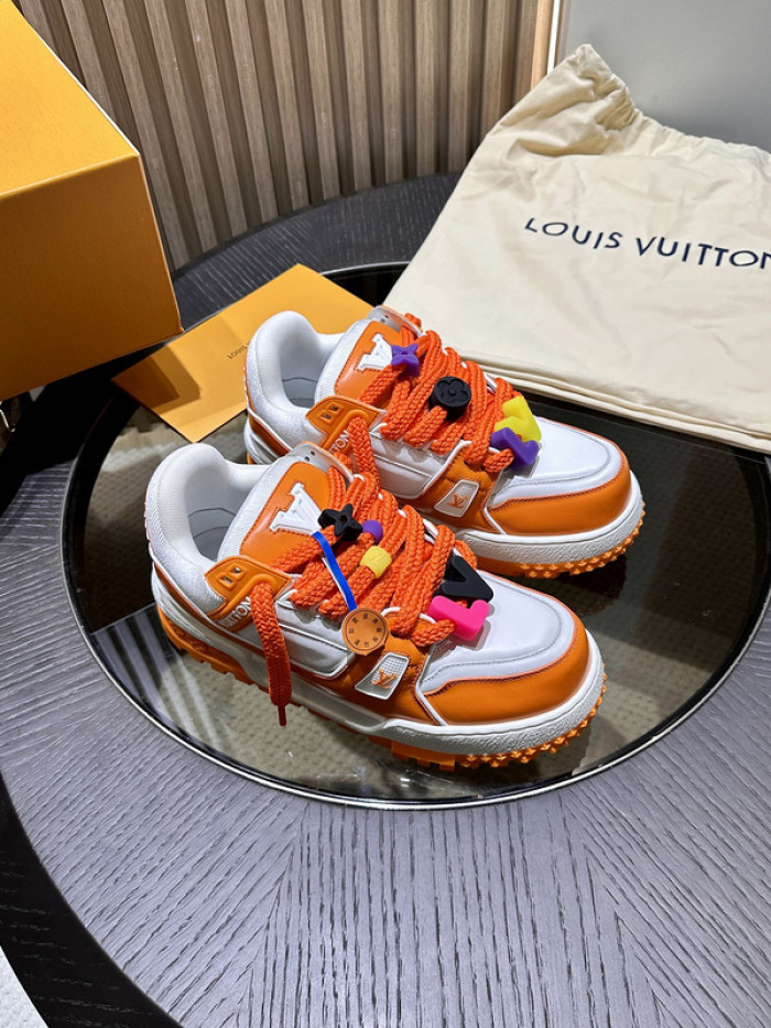 LO1_VTS SNEAKER