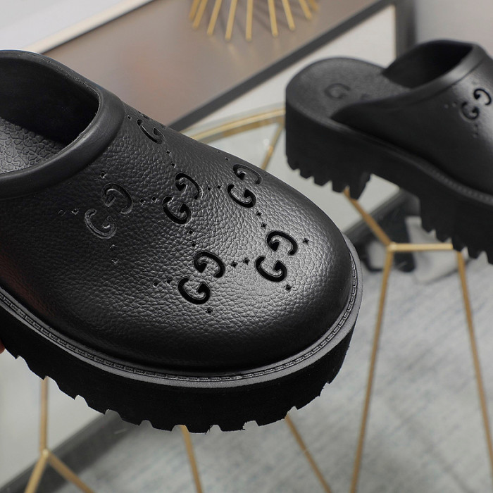 Gvc*1 SANDAL
