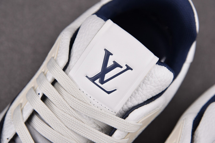 LO1_VTS SNEAKER