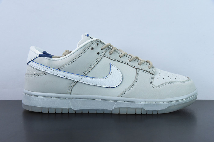 DUNK LOW 