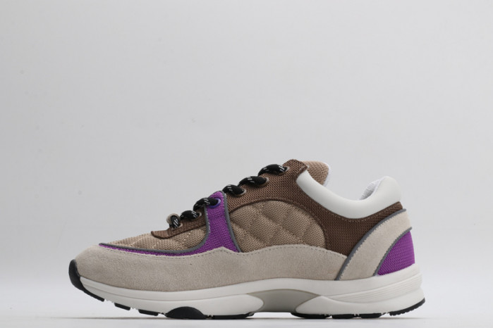 Ch**el sneaker
