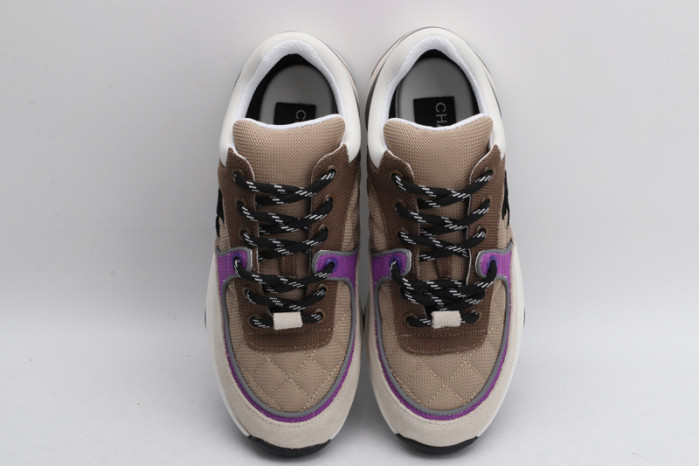 Ch**el sneaker