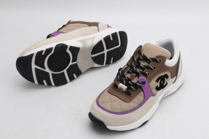 Ch**el sneaker