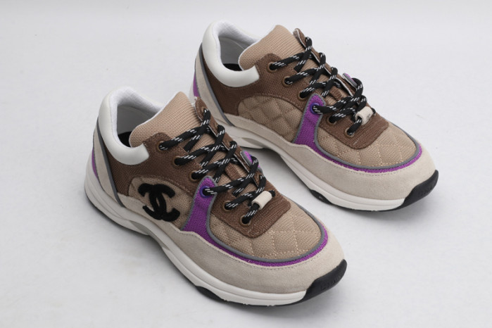 Ch**el sneaker