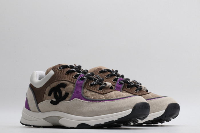Ch**el sneaker
