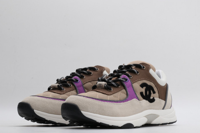 Ch**el sneaker