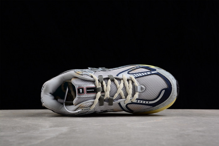 New Balance M1906KA