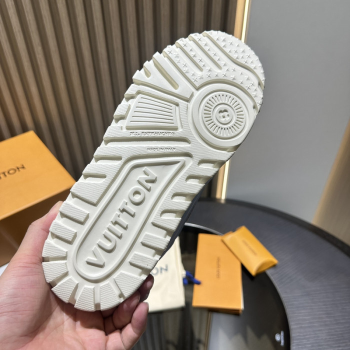 LO1_VTS SNEAKER